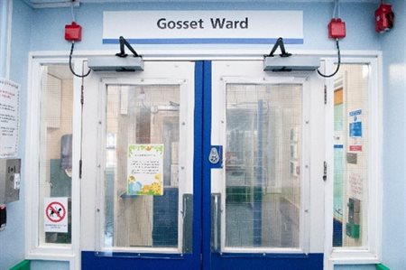 Gosset ward entrance photo